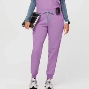 Lilac Dawn Figs Zamora Joggers and Top